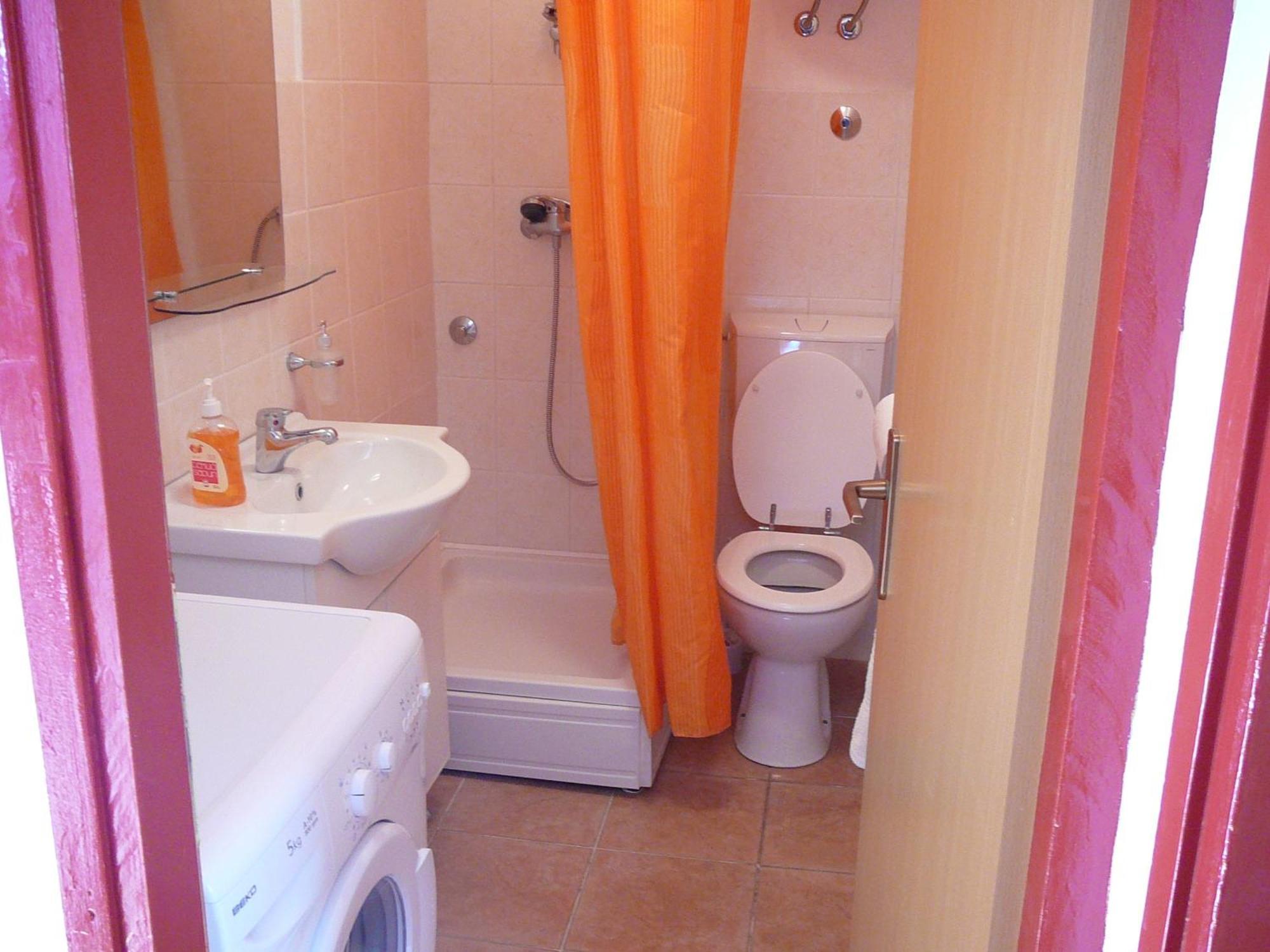 Apartments Roko Tisno Exterior photo